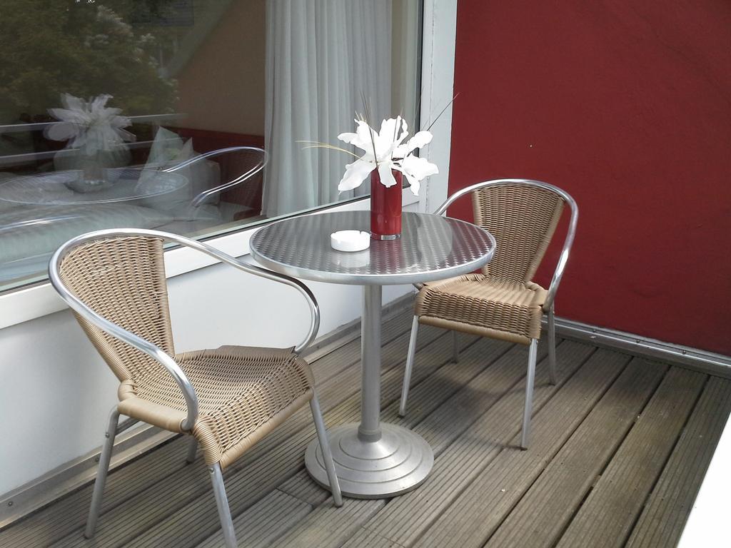 Haus Mariandl Hotel Dusseldorf Phòng bức ảnh